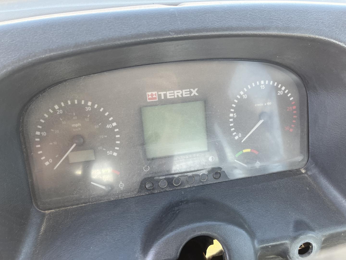 ./imagenes/INVOICE/2019/17223/CABINA PARA DOMPE TEREX TA40 (17).JPG